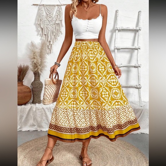 Boho floral print maxi skirt - Picture 3 of 5